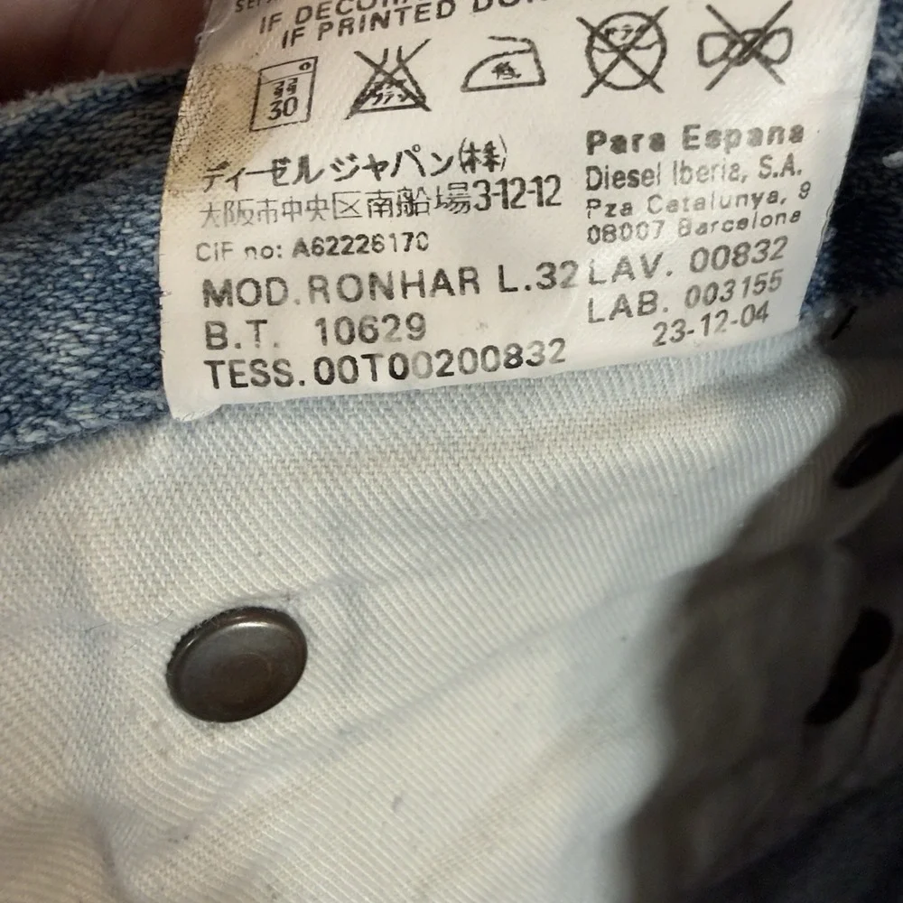 DIESEL Jeans Womens 28x31 Blue RONHAR BOOTCUT Low Rise Zip Fly Cowgirl Italy‎